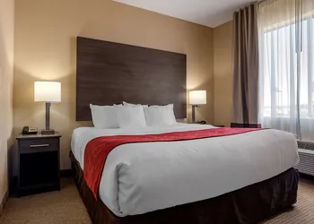 Comfort Suites Mobile hotel thumbnail 8