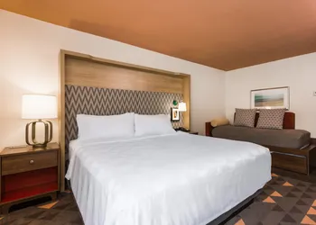 Holiday Inn Boone - University Area by IHG hotel thumbnail 4