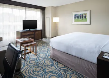 DoubleTree by Hilton San Diego - Del Mar hotel thumbnail 4
