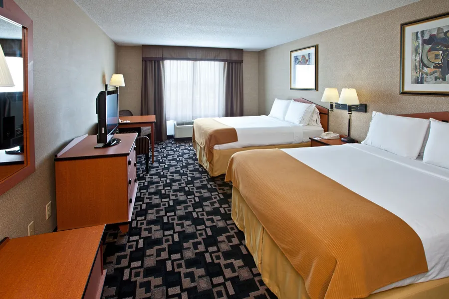 Holiday Inn Express Hotel & Suites Greenwood by IHG hotel detail image 2