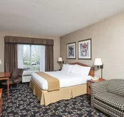Holiday Inn Express Hotel & Suites Greenwood by IHG hotel detail image 3