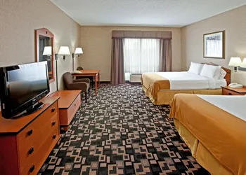 Holiday Inn Express Hotel & Suites Greenwood by IHG hotel thumbnail 5