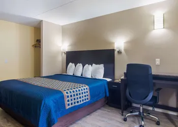 Rodeway Inn & Suites Monroeville - Pittsburgh hotel thumbnail 8