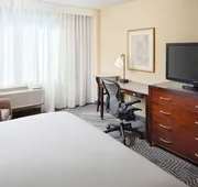 DoubleTree by Hilton Los Angeles - Commerce hotel detail image 7