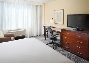 DoubleTree by Hilton Los Angeles - Commerce hotel thumbnail 7