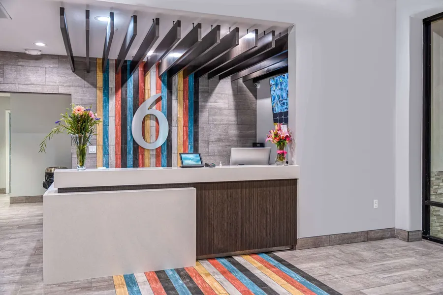 Studio 6 Suites – Stockton, CA – Waterfront hotel detail image 2