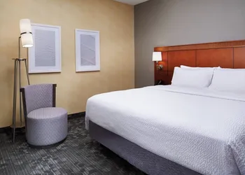 Courtyard by Marriott Columbus Dublin hotel thumbnail 5