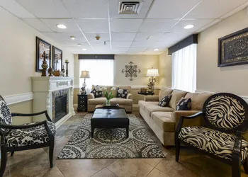 Grand View Inn and Suites hotel thumbnail 5