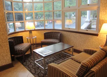 Best Western Plus The Inn & Suites At The Falls hotel thumbnail 6