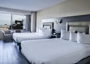 Hôtel Le Concorde Québec hotel thumbnail 6