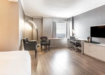 Hôtel Le Concorde Québec hotel thumbnail 8