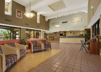 Days Inn by Wyndham Buena Park hotel thumbnail 3