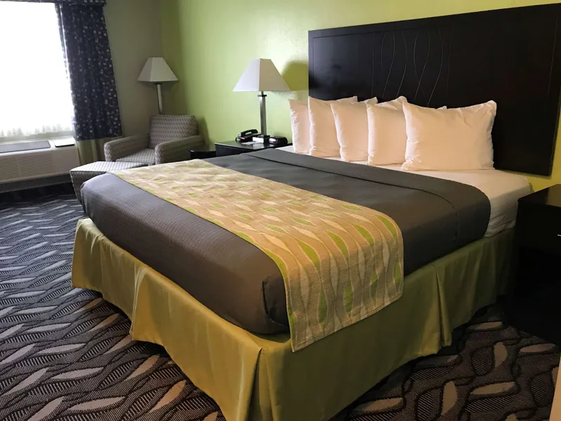 Best Western Mt.Vernon Inn hotel detail image 6