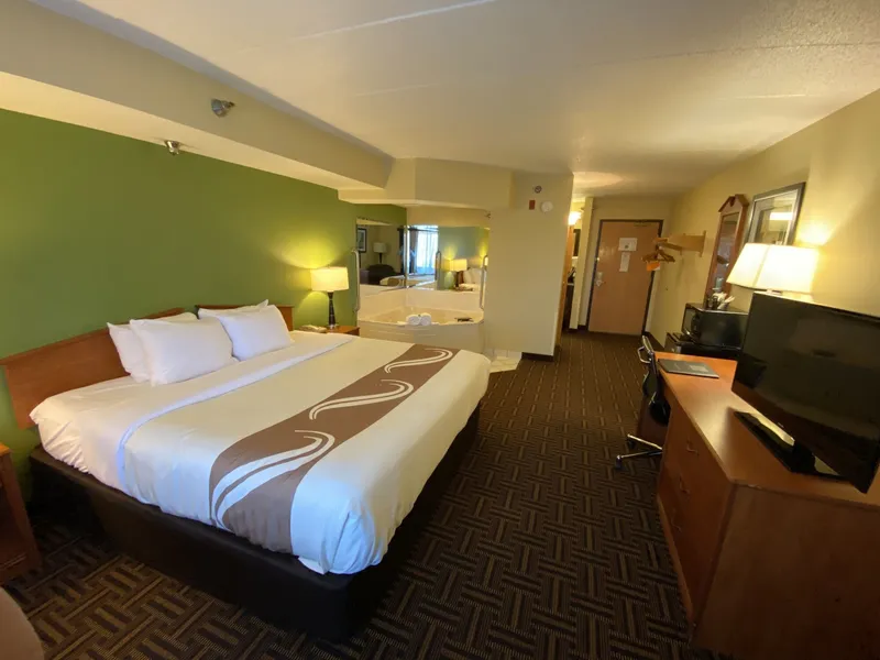 Quality Inn Bolingbrook I-55 hotel detail image 6