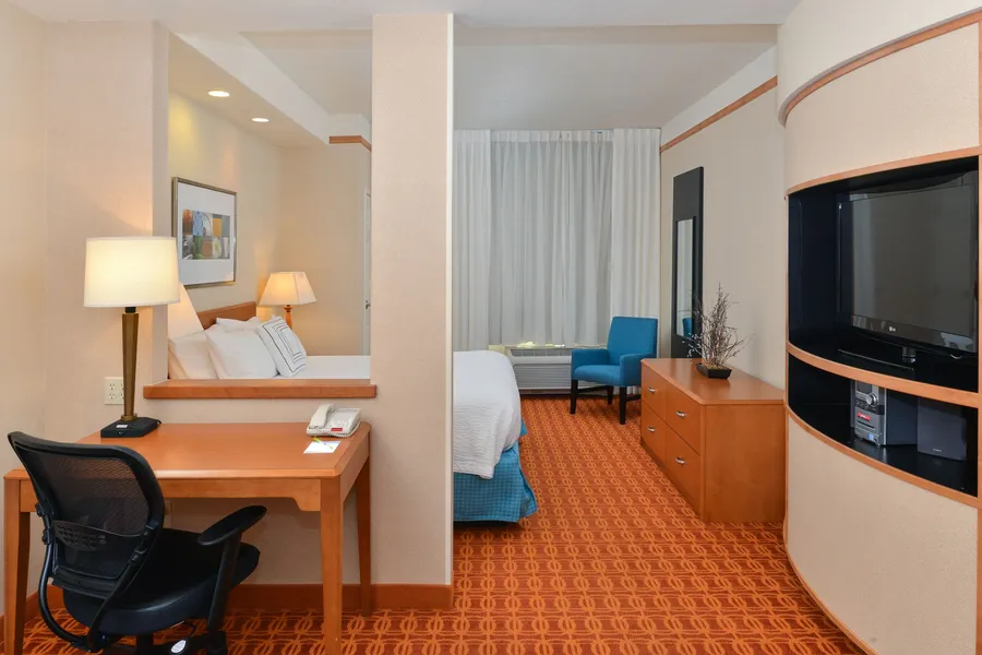 Fairfield Inn and Suites by Marriott Sacramento Elk Grove hotel detail image 6