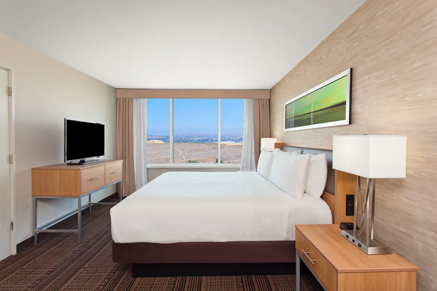 Holiday Inn Diamond Bar - Pomona by IHG hotel detail image 2