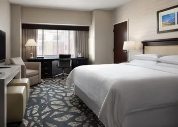 Sheraton Garden Grove-Anaheim South Hotel hotel thumbnail 5