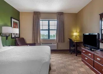 Extended Stay America Suites Edison Raritan Center hotel thumbnail 7