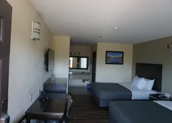 Yosemite Sierra Inn hotel thumbnail 7