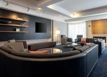 Courtyard by Marriott North Charleston Airport/Coliseum hotel thumbnail 2