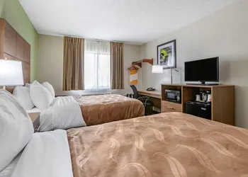 Quality Inn Creston hotel thumbnail 7