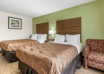 Quality Inn Creston hotel thumbnail 8