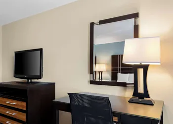 Best Western Newport Inn hotel thumbnail 8