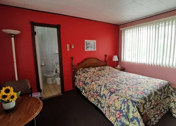Motel Sainte Catherine hotel thumbnail 4