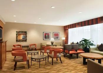 Hampton Inn New York - LaGuardia Airport hotel thumbnail 2