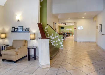 Sleep Inn & Suites Bakersfield North hotel thumbnail 7