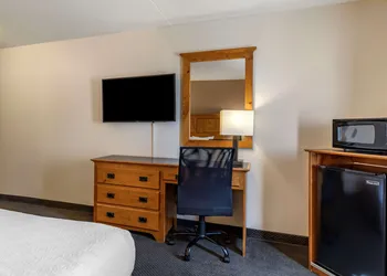 Best Western Brighton Inn hotel thumbnail 8
