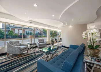 The Breakers Hotel & Suites hotel thumbnail 2