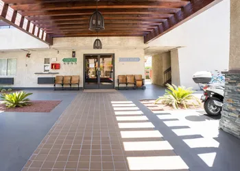 Infusion Beach Club hotel thumbnail 2