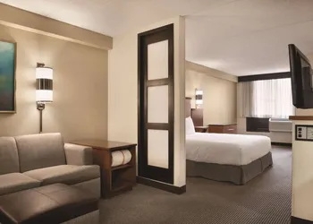 Hyatt Place Chicago/Hoffman Estates hotel thumbnail 6