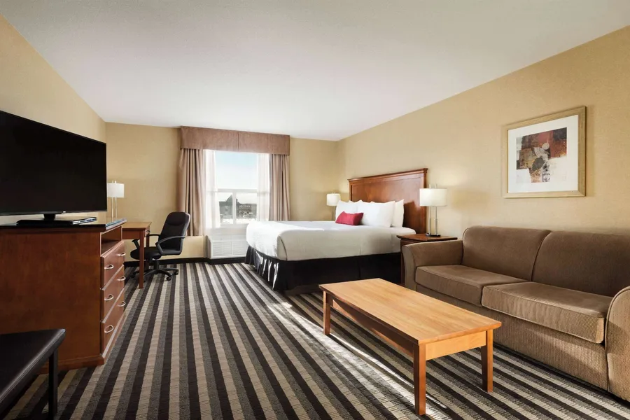 Days Inn & Suites by Wyndham Edmonton Airport hotel detail image 6
