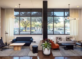 Andaz Savannah By Hyatt hotel thumbnail 3