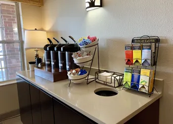 Country Inn & Suites by Radisson Kenosha - Pleasant Prairie hotel thumbnail 2