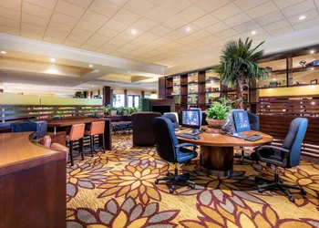Anaheim Majestic Garden Hotel hotel thumbnail 5