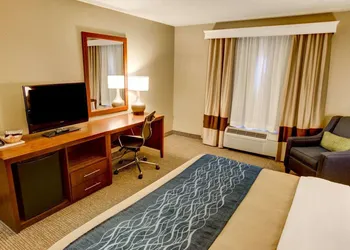 Comfort Inn Conference Center Pittsburgh Penn Hills hotel thumbnail 5