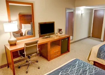 Comfort Inn Conference Center Pittsburgh Penn Hills hotel thumbnail 7
