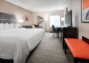 Hampton Inn Boulder - Louisville hotel thumbnail 6