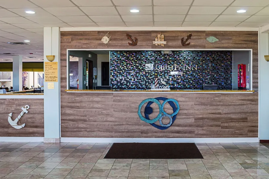 Quality Inn Biloxi Beach hotel detail image 2