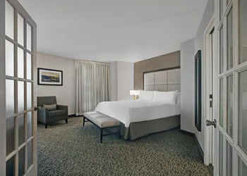 Homewood Suites by Hilton Chicago-Lincolnshire hotel thumbnail 5