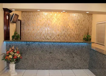 Texas Inn and Suites McAllen at La Plaza Mall and Airport hotel thumbnail 2