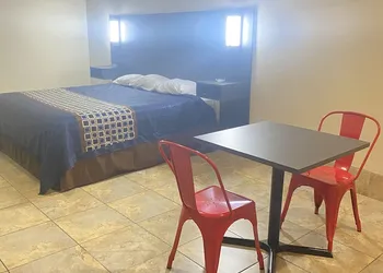 Texas Inn and Suites McAllen at La Plaza Mall and Airport hotel thumbnail 5
