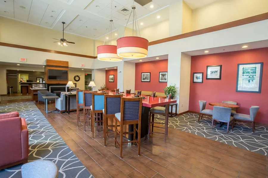 Hampton Inn & Suites Tilton hotel detail image 6