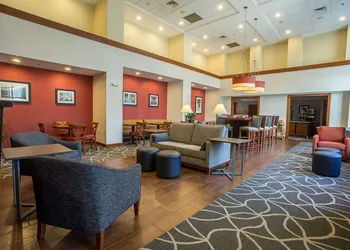 Hampton Inn & Suites Tilton hotel thumbnail 5