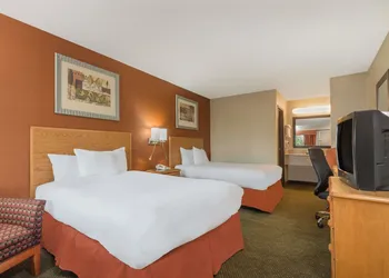 Days Inn by Wyndham Columbus Fairgrounds hotel thumbnail 6