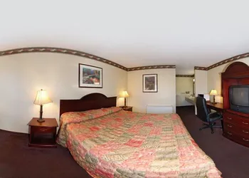 Quality Inn & Suites Cameron Park Shingle Springs hotel thumbnail 7