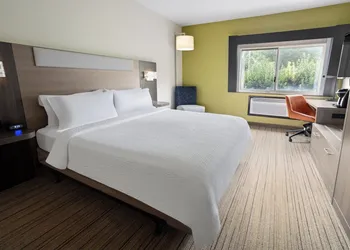 Holiday Inn Express Stony Brook by IHG hotel thumbnail 4